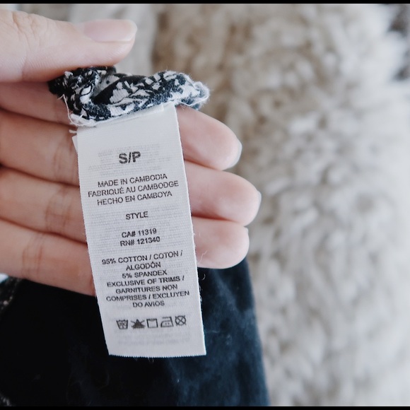 Floral Flower Pattern Designed Crop Top Bralette - Picture 4 of 4